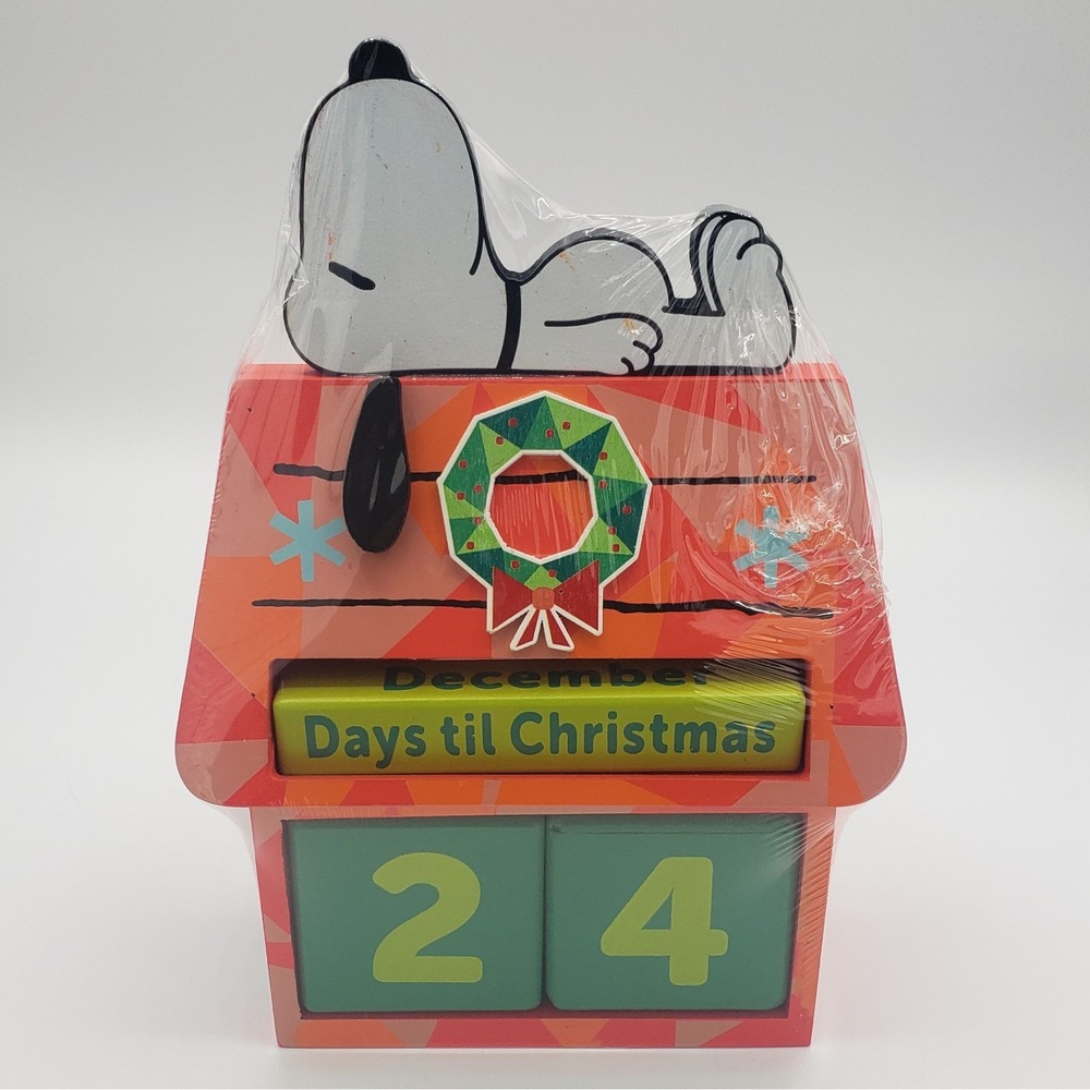 Peanuts Snoopy's‎ Countdown to Christmas Calendar Wood Table Decor New